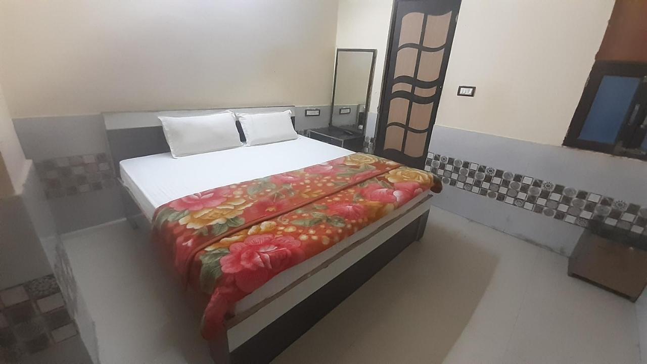 Tulsi Residency Guest house