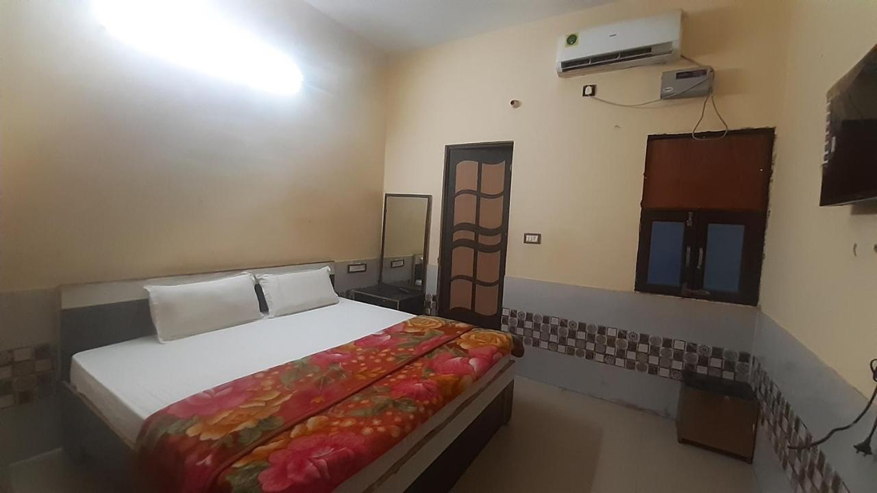 Guest house Tulsi Residency Vrindavan
